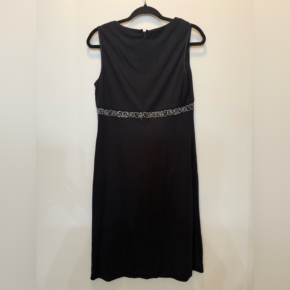 Papell Boutique Evening Dress‎ in Black and Silver Accent - Size 8 - Picture 5 of 8